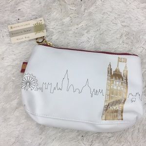 House of Lords Wash Bag